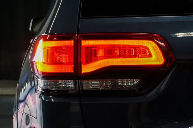 2019 Jeep Grand Cherokee *SRT* *6.4L V8* *Only 10k Miles* *All Stock* *1-Owner* - 23050510 - 85