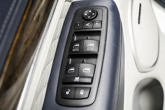 2019 Jeep Grand Cherokee Summit 4x4 - 22916702 - 32