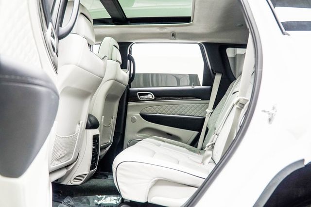 2019 Jeep Grand Cherokee Summit 4x4 - 22916702 - 35