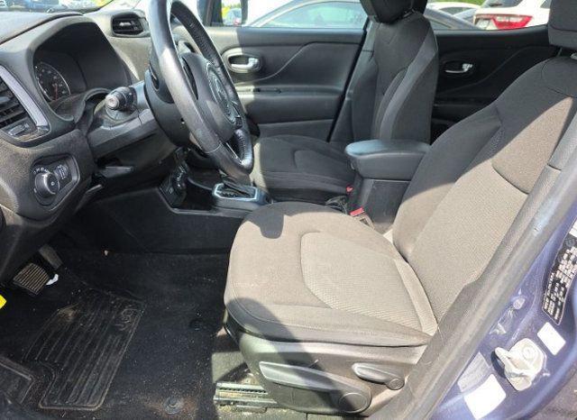 2019 Jeep Renegade Altitude 4x4 - 23066386 - 2