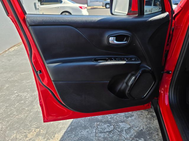 2019 Jeep Renegade Altitude FWD - 22921439 - 26