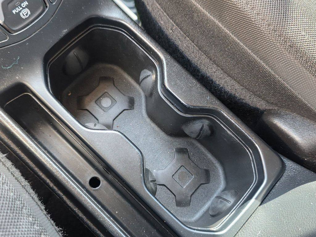 2019 Jeep Renegade Altitude FWD - 22921439 - 39