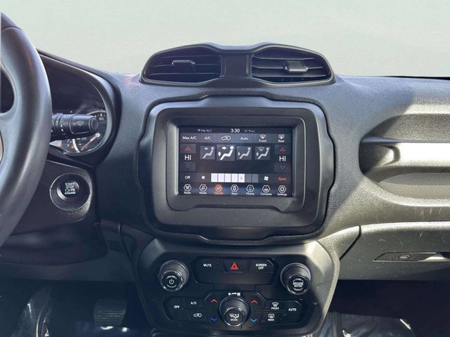 2019 Jeep Renegade Latitude 4x4 - 23000005 - 25