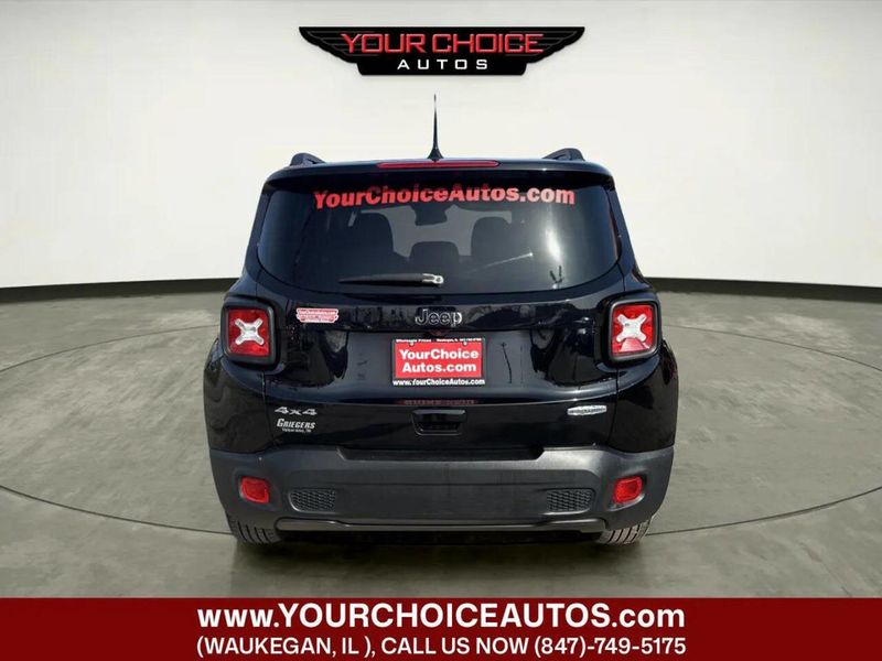 2019 Jeep Renegade Latitude 4x4 - 23000005 - 4
