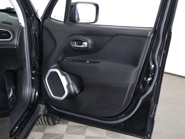 2019 Jeep Renegade Latitude 4x4 - 23086920 - 19