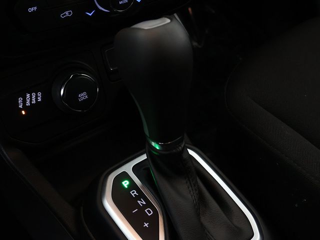 2019 Jeep Renegade Latitude 4x4 - 23086920 - 43