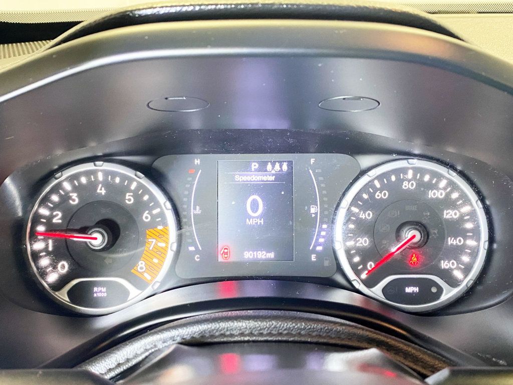2019 Jeep Renegade Latitude photo 18