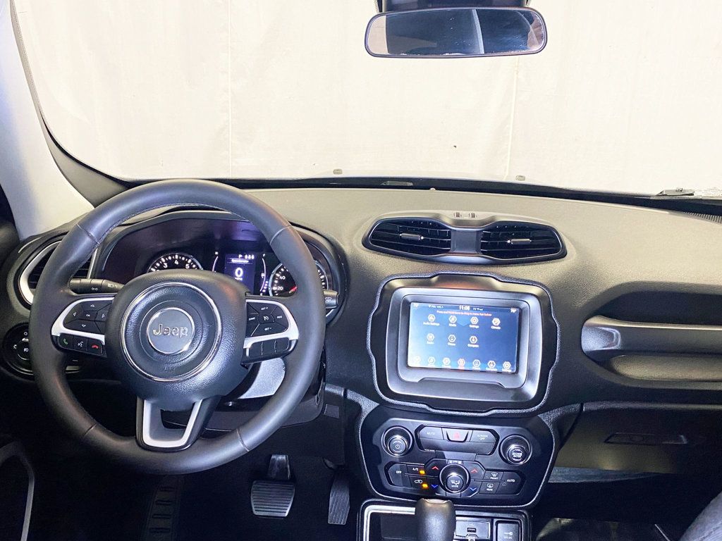 2019 Jeep Renegade Latitude photo 29