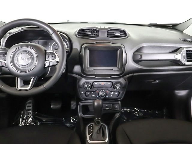 2019 Jeep Renegade Latitude FWD - 23003020 - 30