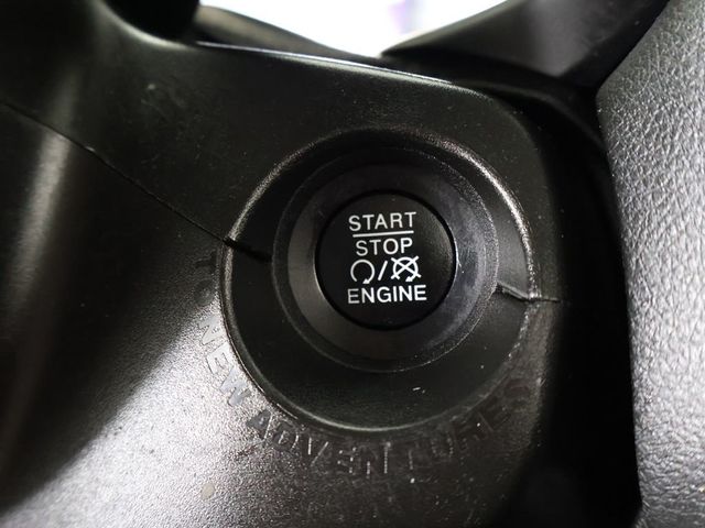 2019 Jeep Renegade Latitude FWD - 23003020 - 33
