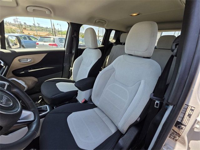 2019 Jeep Renegade Latitude FWD - 22791367 - 16