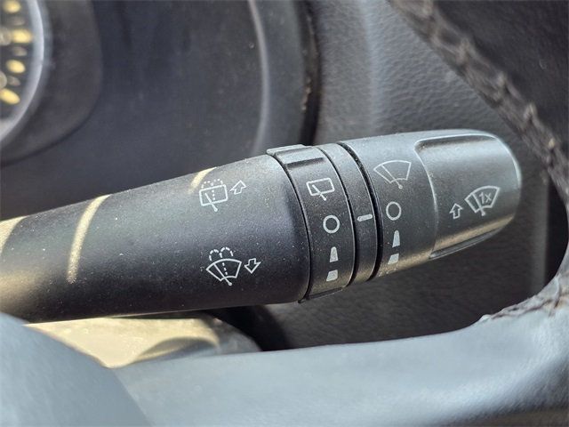 2019 Jeep Renegade Latitude FWD - 22791367 - 32