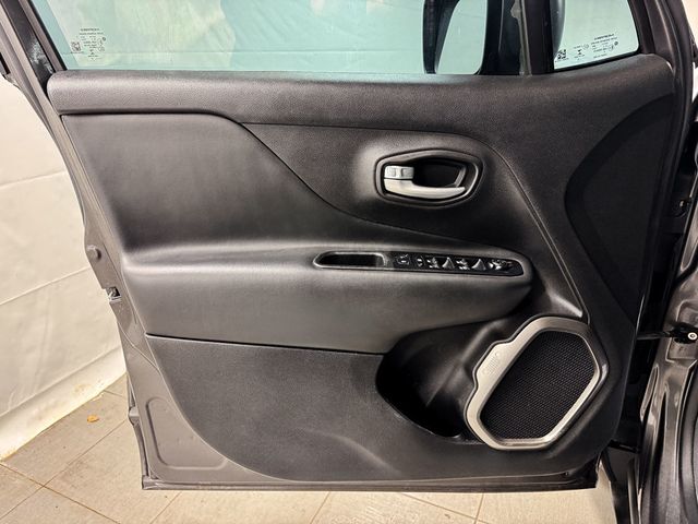 2019 Jeep Renegade LIMITED - 22995908 - 14