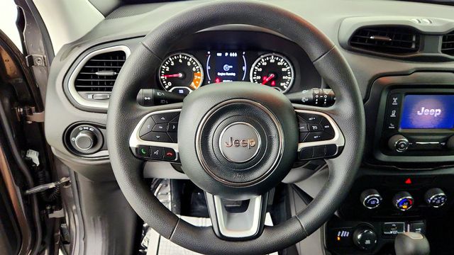 2019 Jeep Renegade Upland 4x4 - 23074945 - 12