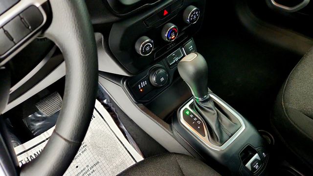 2019 Jeep Renegade Upland 4x4 - 23074945 - 15