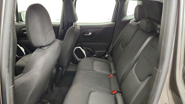 2019 Jeep Renegade Upland 4x4 - 23074945 - 18