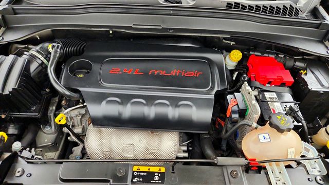 2019 Jeep Renegade Upland 4x4 - 23074945 - 24