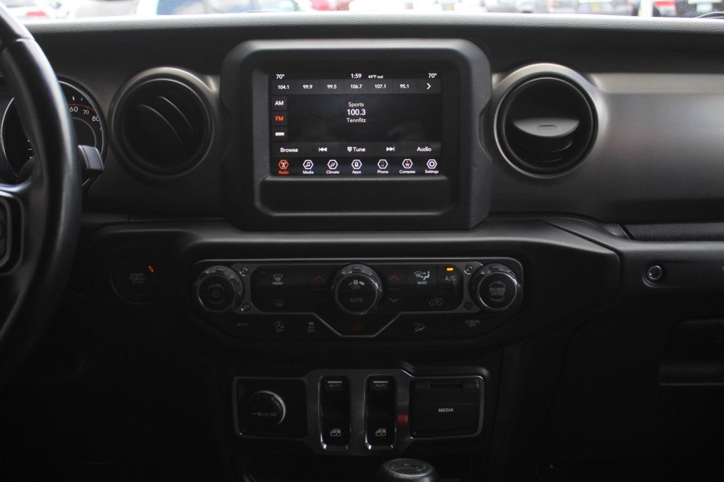 2019 Jeep Wrangler Sport S photo 12