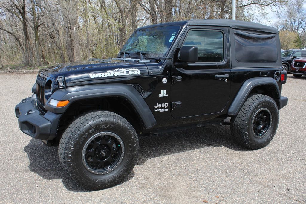 2019 Jeep Wrangler Sport S photo 14