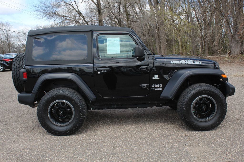 2019 Jeep Wrangler Sport S photo 2