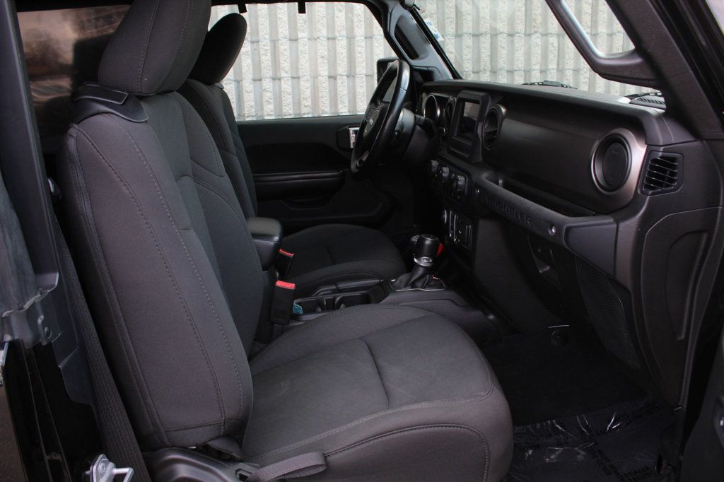 2019 Jeep Wrangler Sport S photo 7
