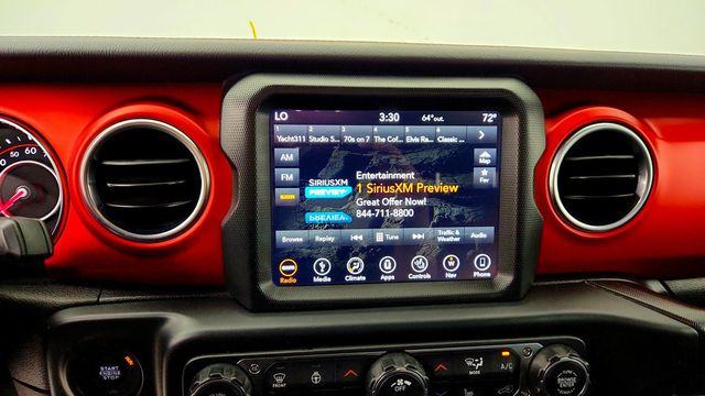 2019 Jeep Wrangler Rubicon 4x4 w/ Alpine Audio, Steel Bumpers & Leather - 23098634 - 17