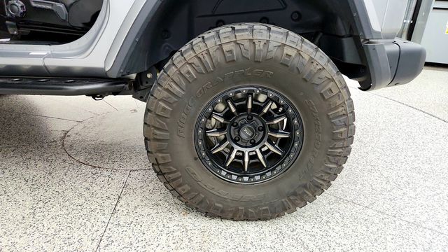 2019 Jeep Wrangler Rubicon 4x4 w/ Alpine Audio, Steel Bumpers & Leather - 23098634 - 8