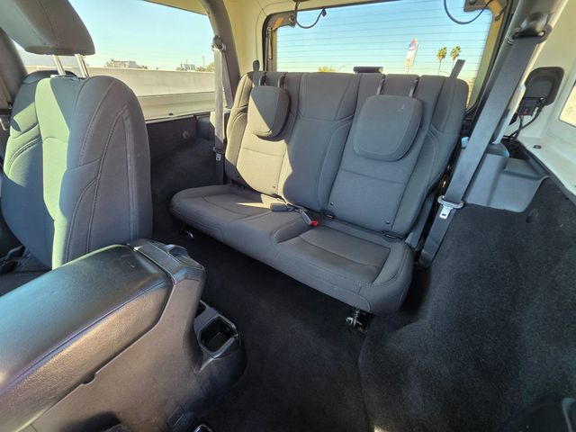 2019 Jeep Wrangler Sport S 4x4 - 22957137 - 16