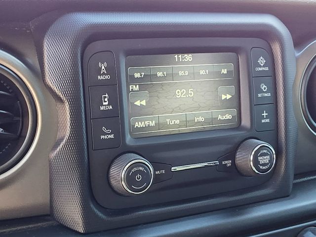 2019 Jeep Wrangler Sport S 4x4 - 22957137 - 25