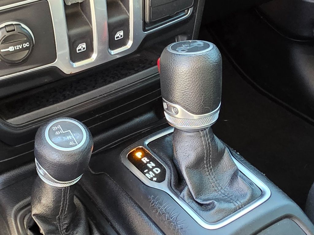 2019 Jeep Wrangler Sport S 4x4 - 22957137 - 30