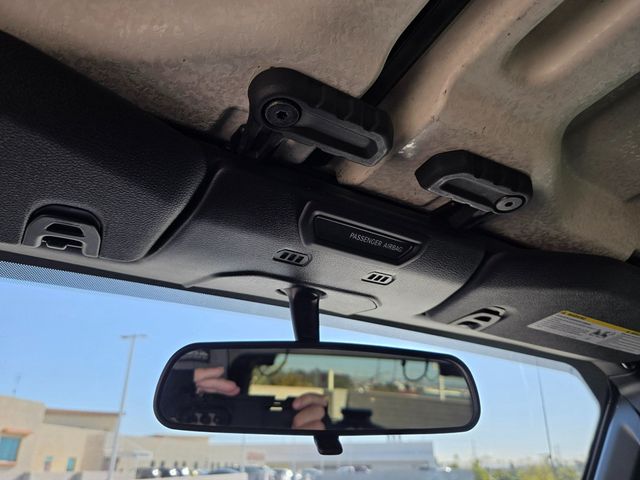 2019 Jeep Wrangler Sport S 4x4 - 22957137 - 34