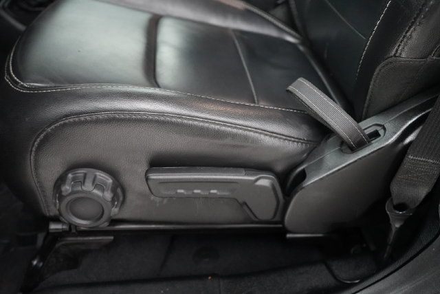 2019 Jeep Wrangler Unlimited Sahara 4x4 - 23084402 - 11