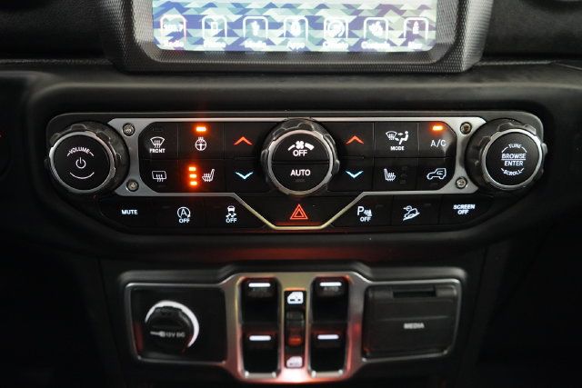 2019 Jeep Wrangler Unlimited Sahara 4x4 - 23084402 - 31