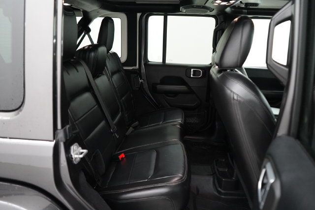 2019 Jeep Wrangler Unlimited Sahara 4x4 - 23084402 - 42