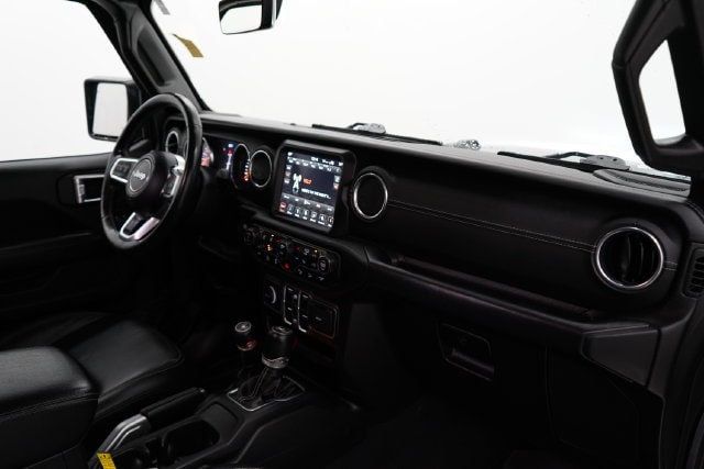 2019 Jeep Wrangler Unlimited Sahara 4x4 - 23084402 - 46