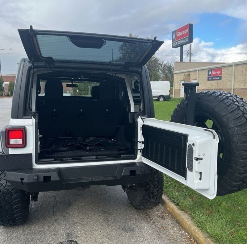 2019 Jeep Wrangler Unlimited Sport - 22635306 - 12