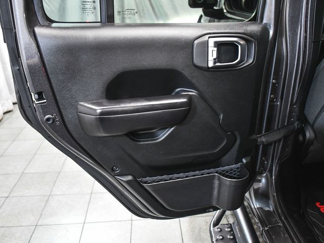 2019 Jeep Wrangler Unlimited Sport S - 23011725 - 9