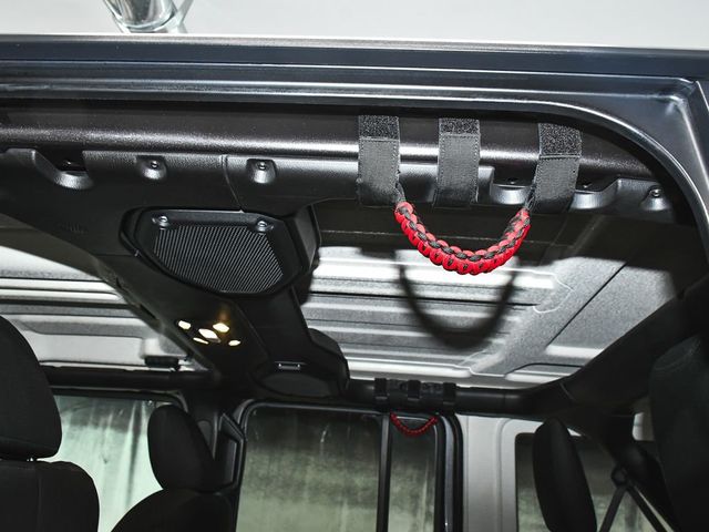 2019 Jeep Wrangler Unlimited Sport S - 23011725 - 36