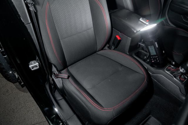 2019 Jeep Wrangler Unlimited Rubicon 4x4 - 23003286 - 26