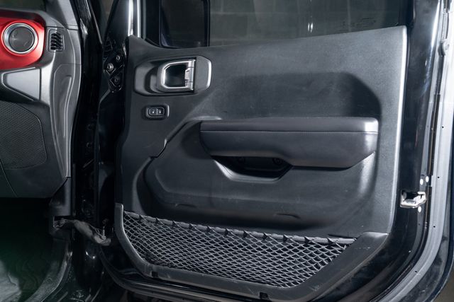 2019 Jeep Wrangler Unlimited Rubicon 4x4 - 23003286 - 36