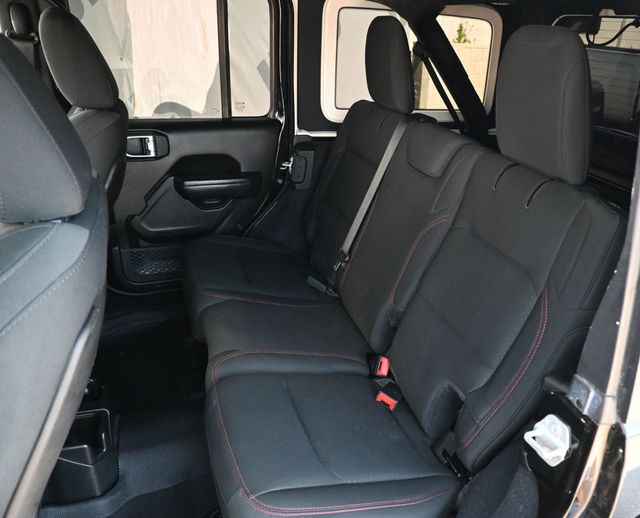 2019 Jeep Wrangler Unlimited Rubicon 4x4 - 23024372 - 20