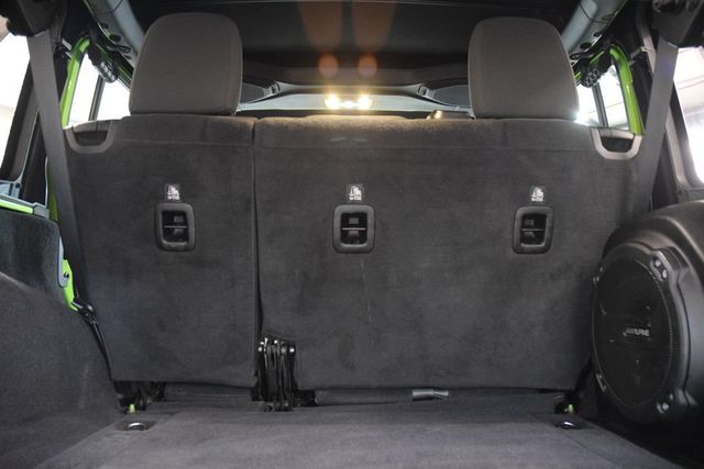 2019 Jeep Wrangler Unlimited Rubicon 4x4 - 23028663 - 27