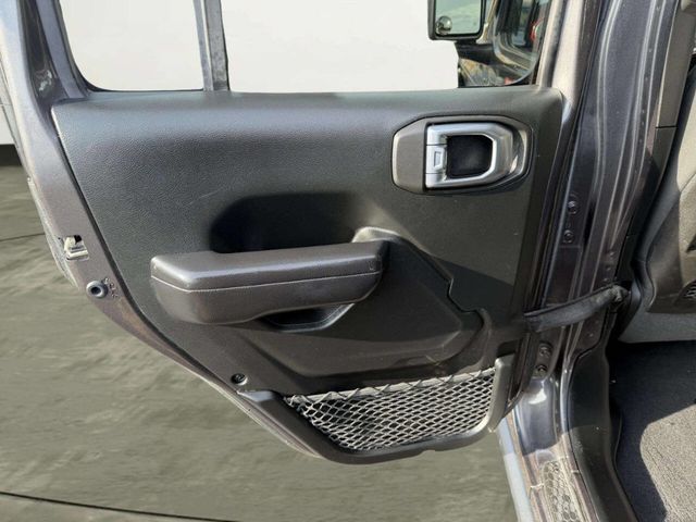 2019 Jeep Wrangler Unlimited Rubicon 4x4 - 22961262 - 20