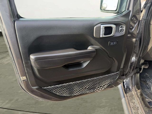 2019 Jeep Wrangler Unlimited Rubicon 4x4 - 22993362 - 14