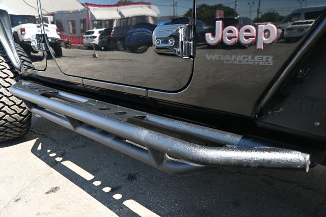 2019 Jeep Wrangler Unlimited Rubicon 4x4 FOX Shocks  - 23024372 - 9