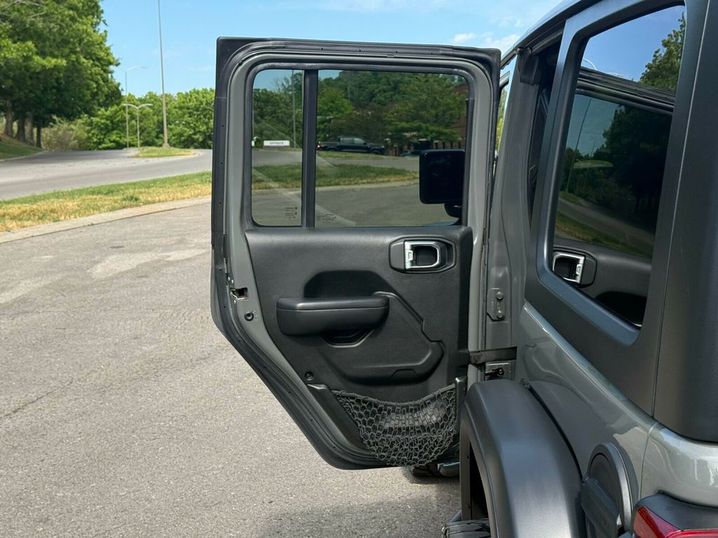 2019 Jeep Wrangler Unlimited Rubicon, Excellent Condition, Southern Owned Since New, 37's! - 23023498 - 18