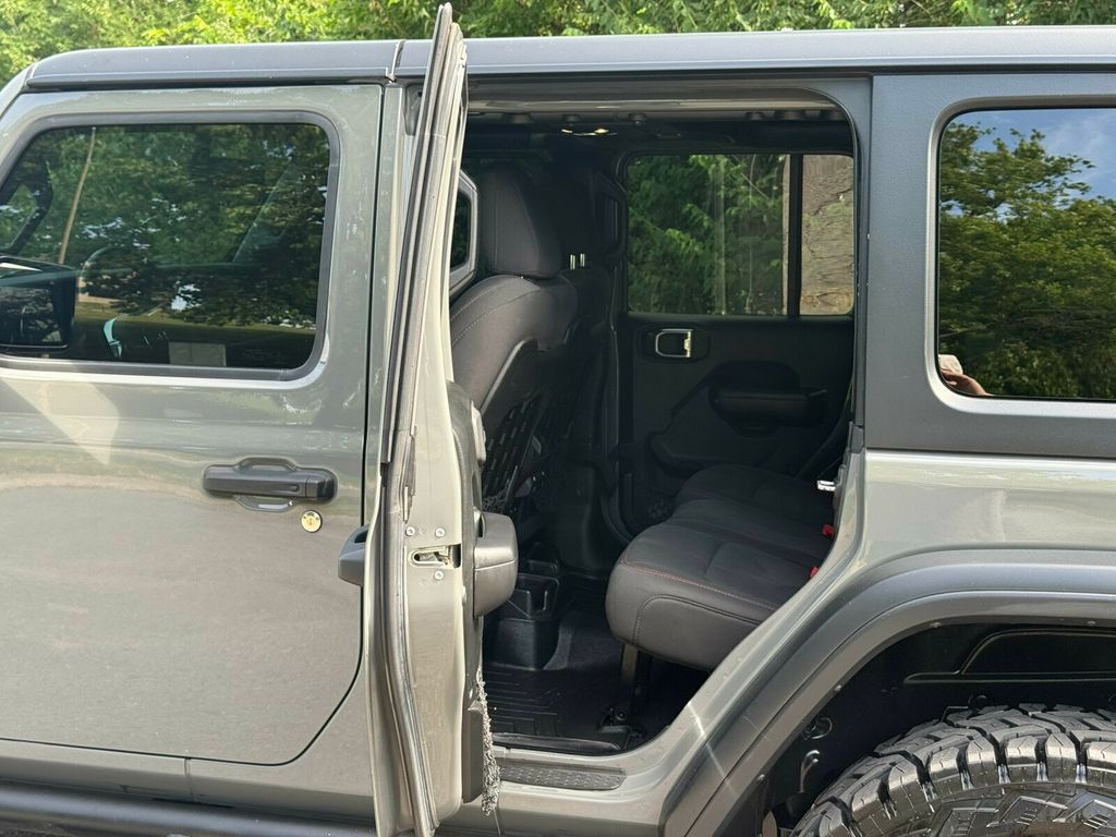 2019 Jeep Wrangler Unlimited Rubicon, Excellent Condition, Southern Owned Since New, 37's! - 23023498 - 19