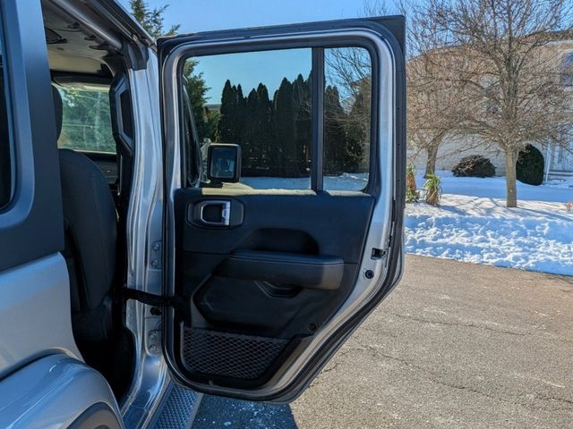 2019 Jeep Wrangler Unlimited Sahara - 22972311 - 12