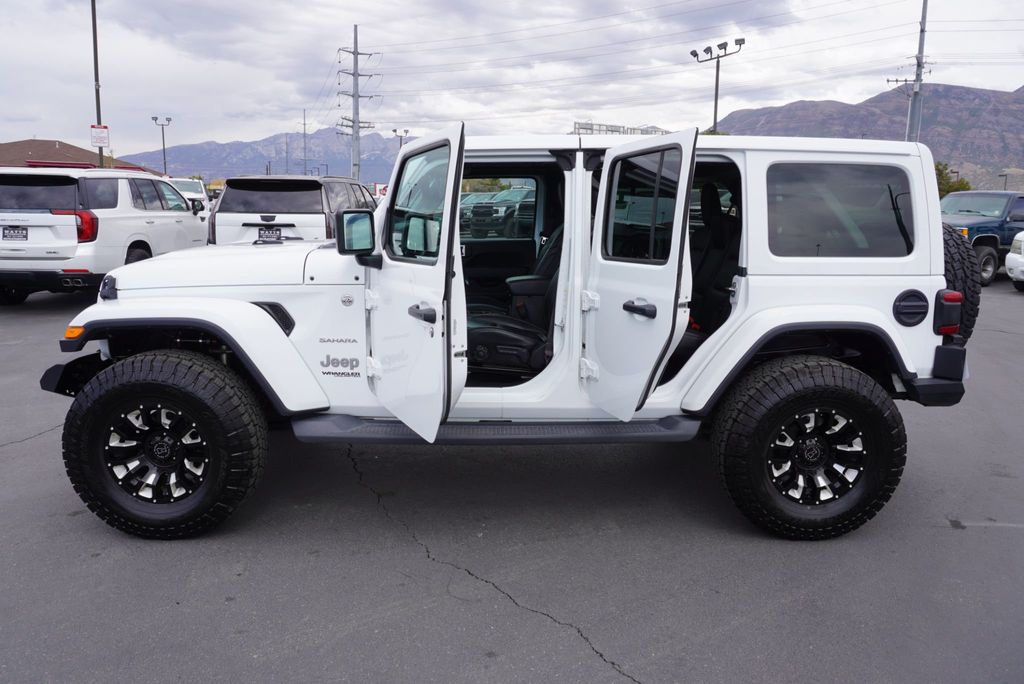 2019 Jeep Wrangler Unlimited SAHARA - 22915818 - 20