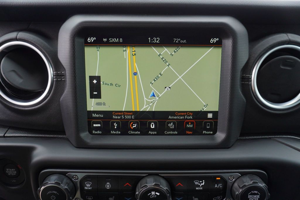 2019 Jeep Wrangler Unlimited SAHARA - 22915818 - 32